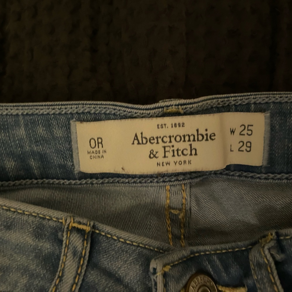 abercrombie & fitch jeans